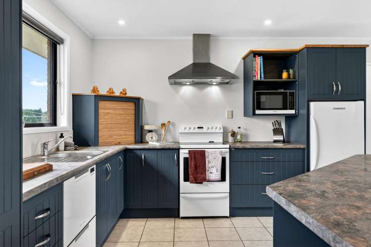 145 Masterton Castlepoint Road Masterton_6