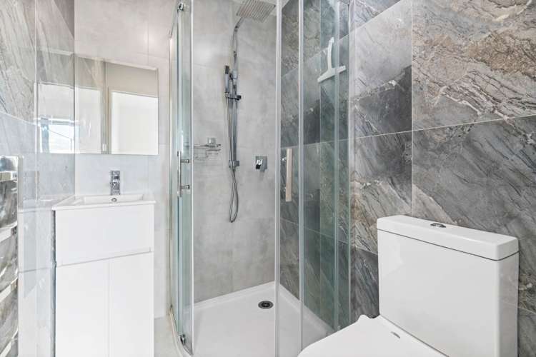 18 Routhmore Street Flat Bush_7