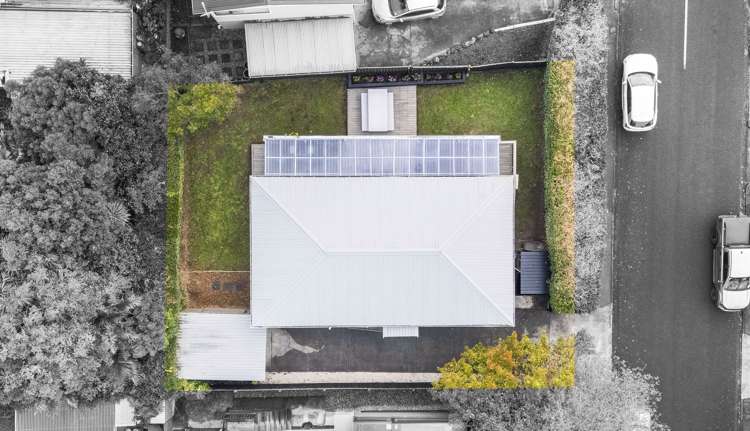 24 Bayside Avenue Te Atatu Peninsula_14