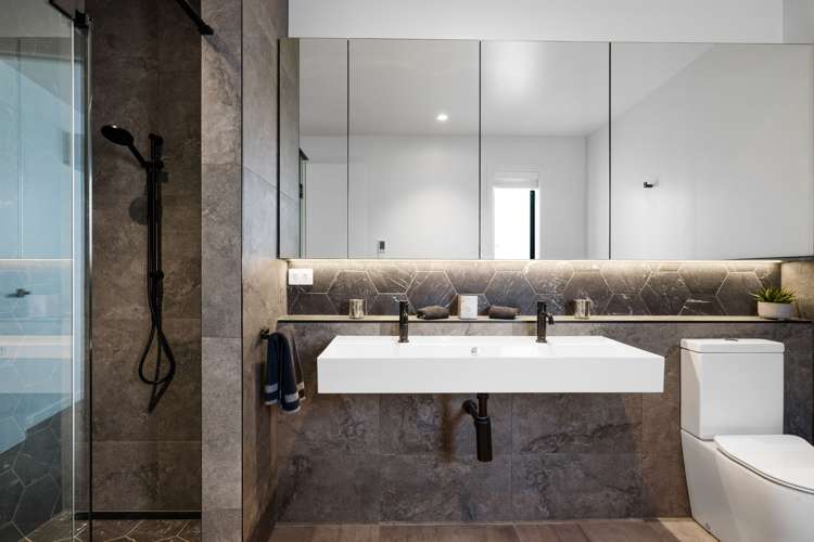 15 Lakewood Lane Cambridge_26