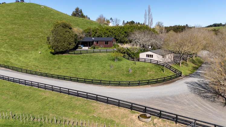 178 Whitehall Road_2