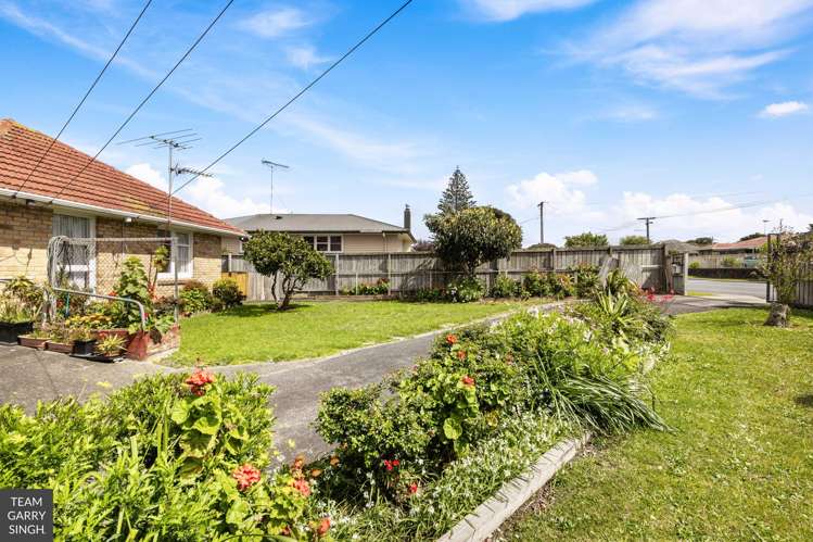 29 McAnnalley Street Manurewa East_22