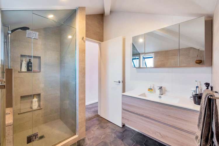 1/52 Jutland Road Hauraki_14