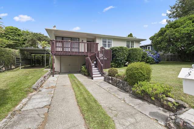 Great Location, Elevated and Private