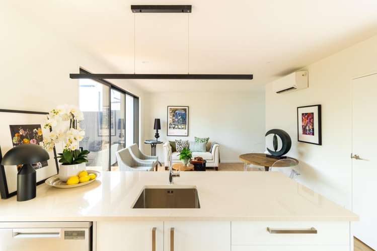 4/125 Canon Street Edgeware_1