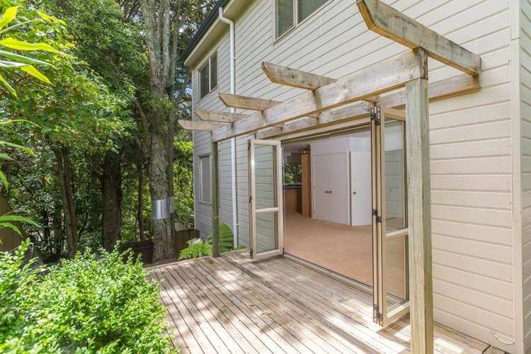 3/46 Pupuke Road Hillcrest_2