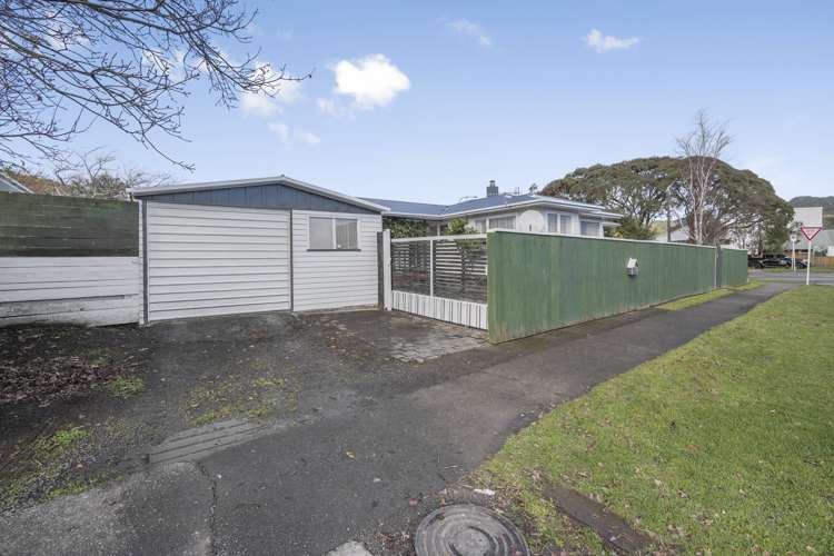 2 Meremere Street Wainuiomata_20