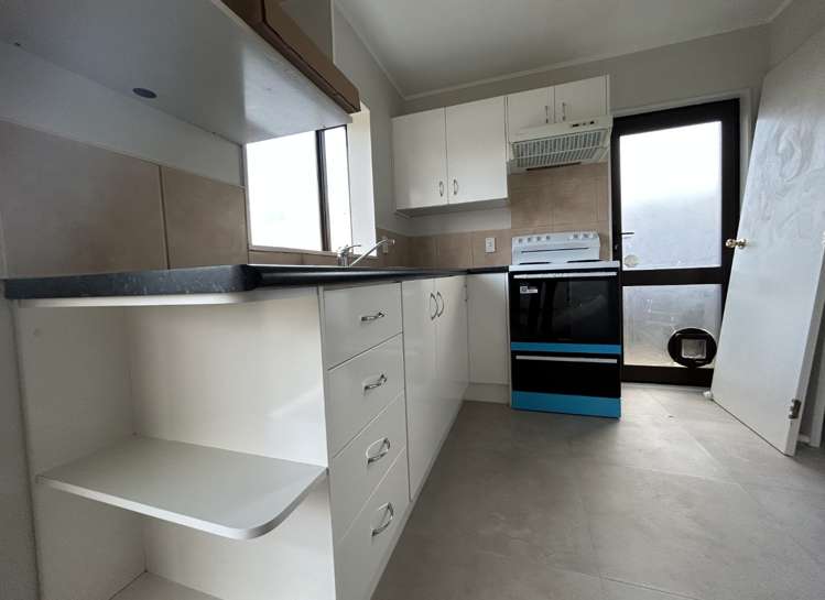 25 Ward Crescent Te Atatu Peninsula_8