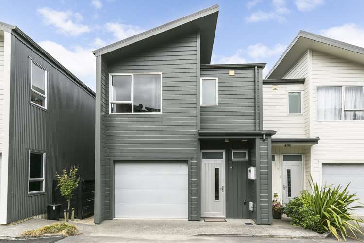 12/3 Severn Street Island Bay_0