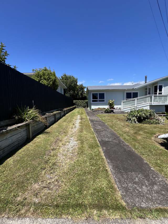 21 Brookes Terrace Waitara_2