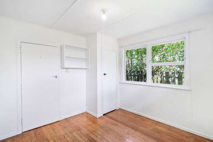 9 Beazley Place Glendene_13