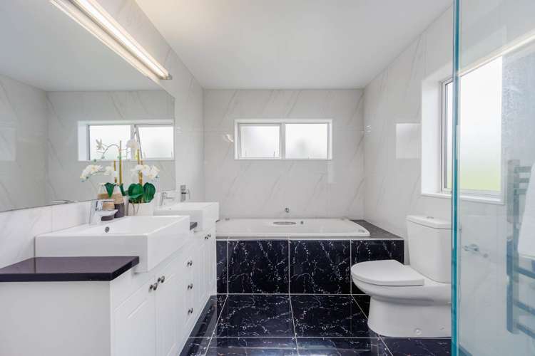 60 Huntington Park Drive Greenhithe_24