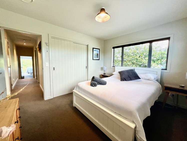 5c Sunshine Rise Raglan_30