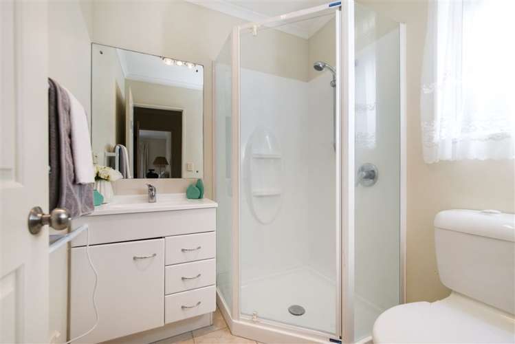 34d Busby Street Blockhouse Bay_15