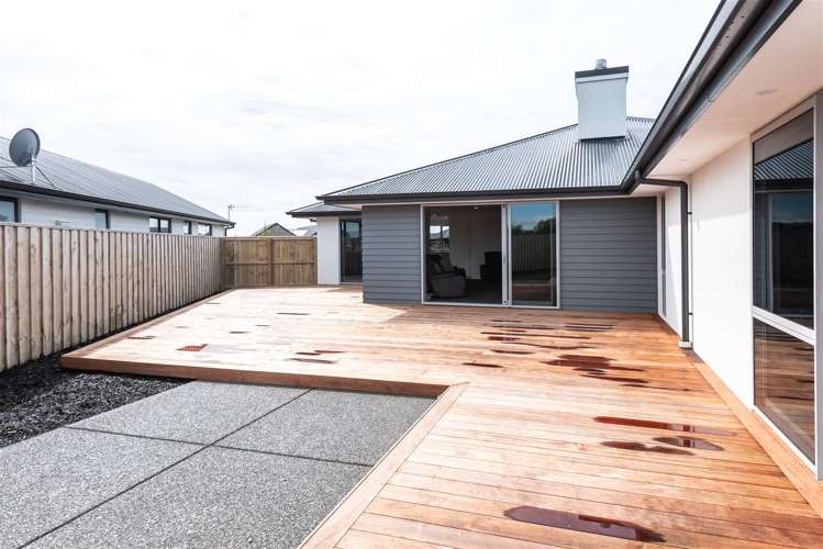 10 Angus Place Rangiora_11