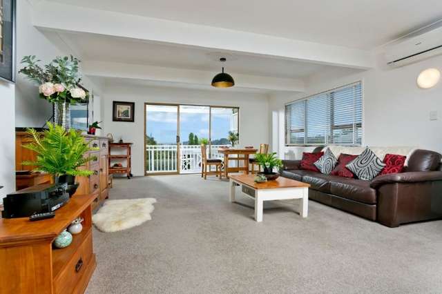 1/4 Lynn Road Bayview_1