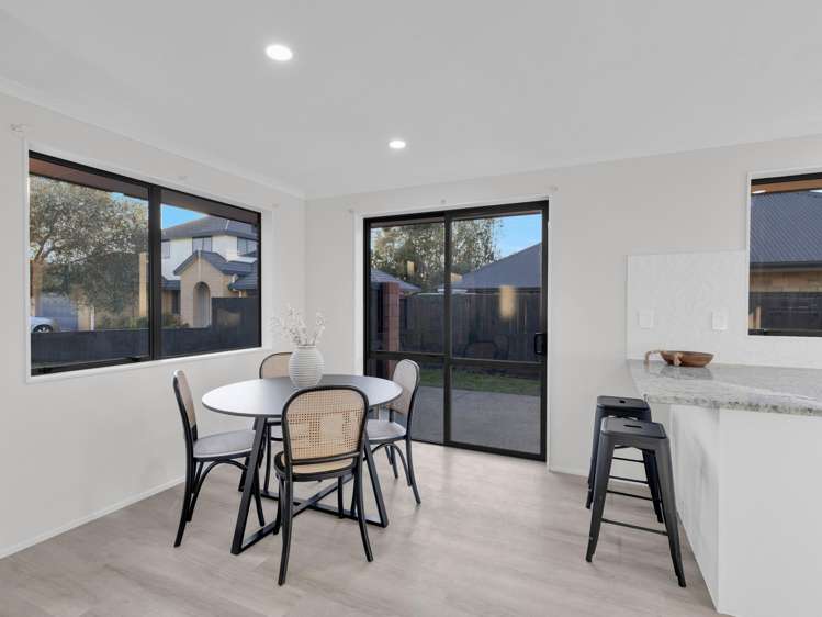 5 Chancery Close Hamilton East_13