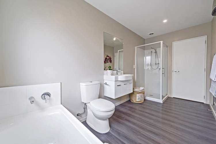 2 Uffington Drive Rolleston_14