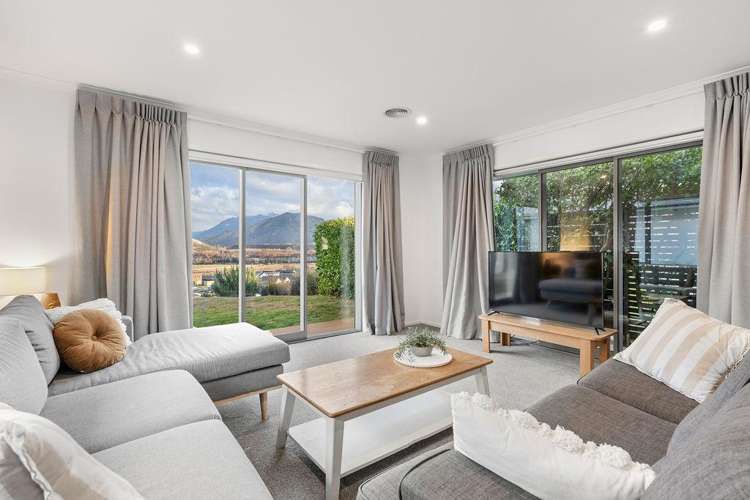 3 Shipton Court_2