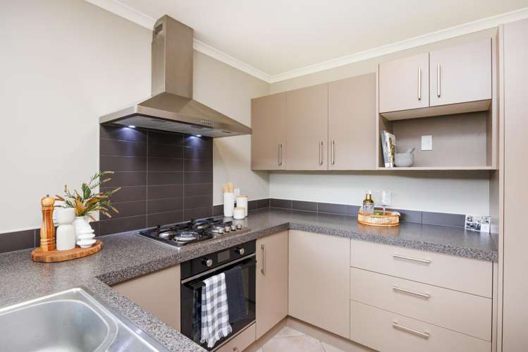 7 Lorenzo Place Kelvin Grove_7