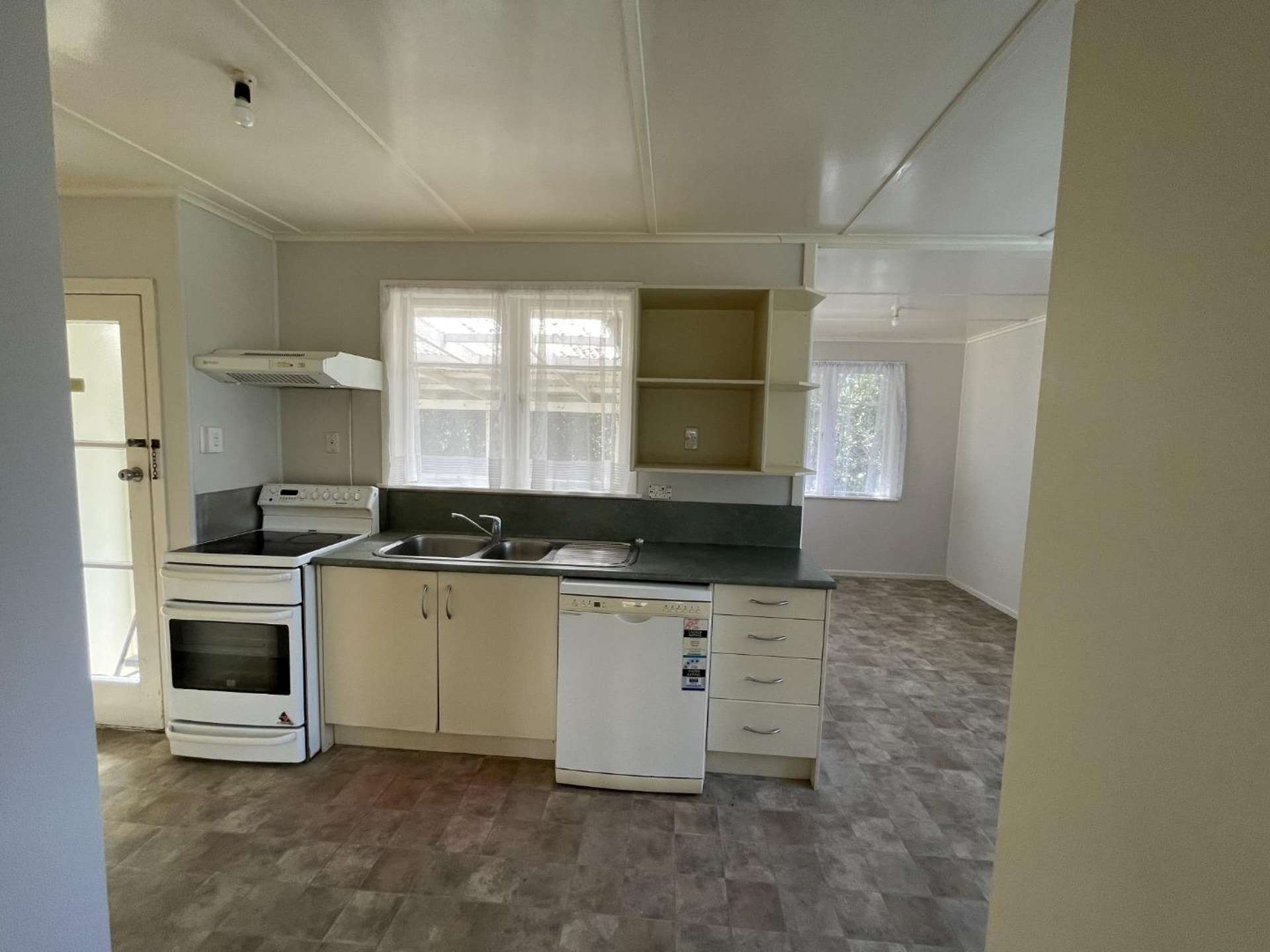 147 Russell Road Huntly_0