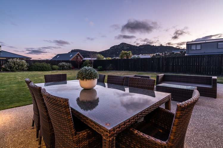 5 Hunt Place Albert Town_5