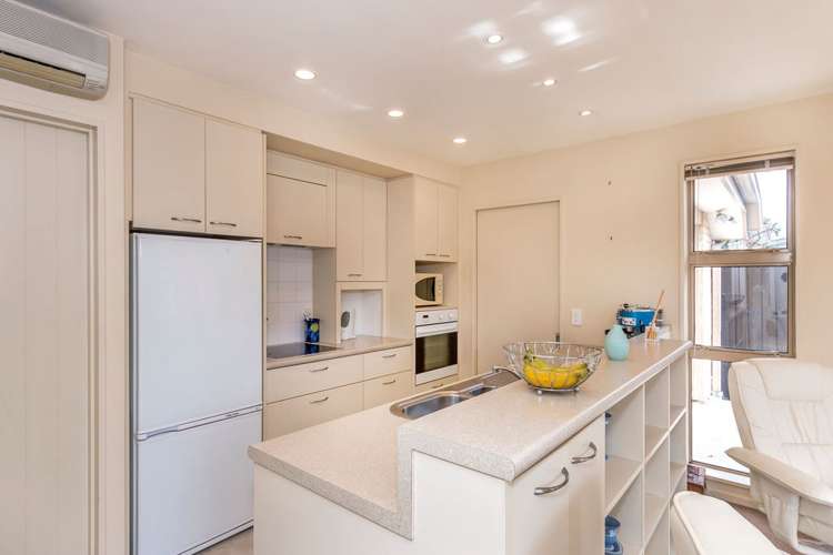 1120/120b Saint Martins Road Saint Martins_5