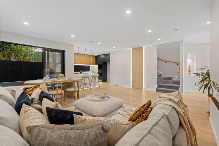 42D Gordon Avenue_1