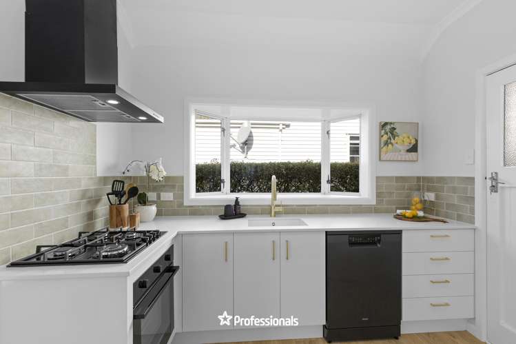 7 Hathaway Avenue Boulcott_8