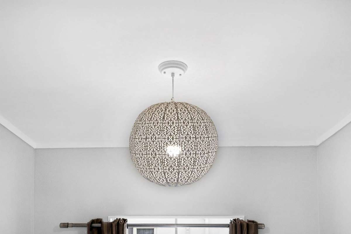 8 McKittrick Avenue_4