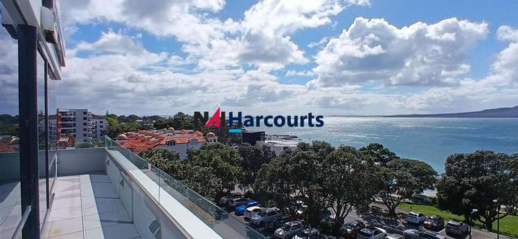 1/L3/95 Hurstmere Road Takapuna_10