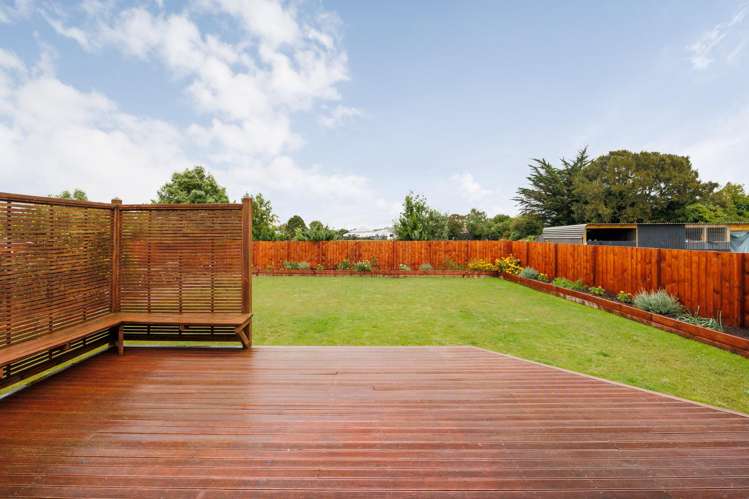 56 Fairview Avenue Feilding_20