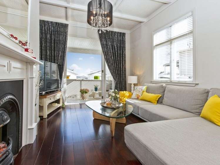 21 Hawea Road Point Chevalier_9