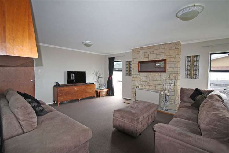 4 Villa Place Bell Block_13