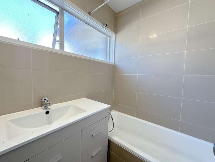 115 Queenstown Road Onehunga_7