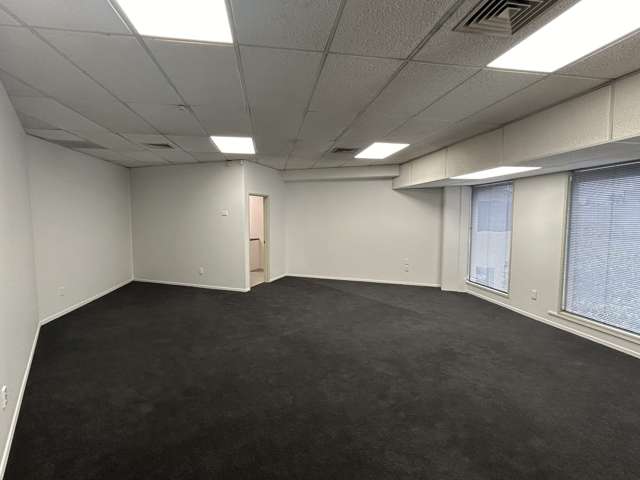 8/295 Lincoln Road Henderson_2