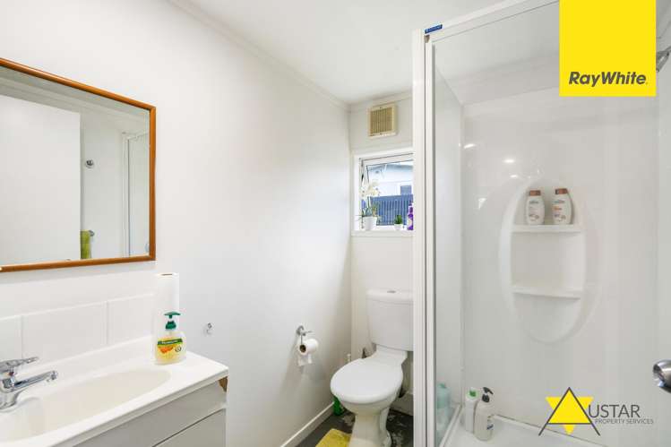 115 Vodanovich Road Te Atatu South_10