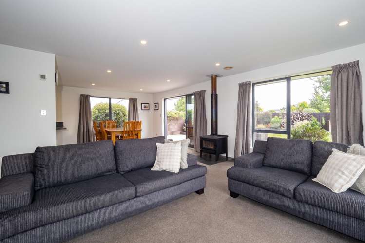 9 Geoff Geering Drive Netherby_5