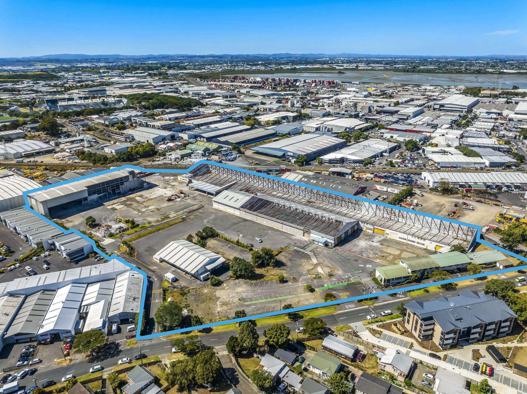 Occupy or redevelop major Onehunga landholding