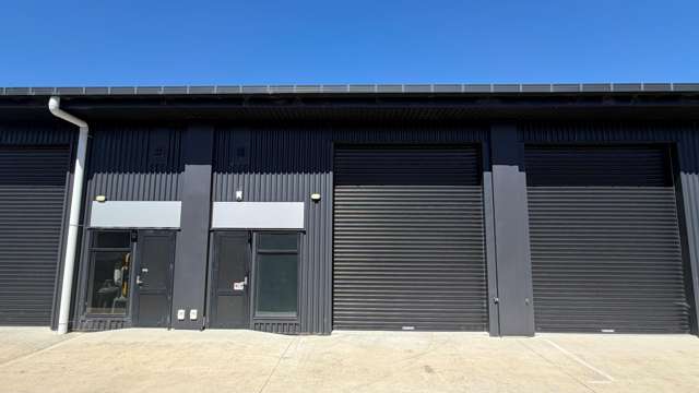 Compact Warehouse - ready to go!