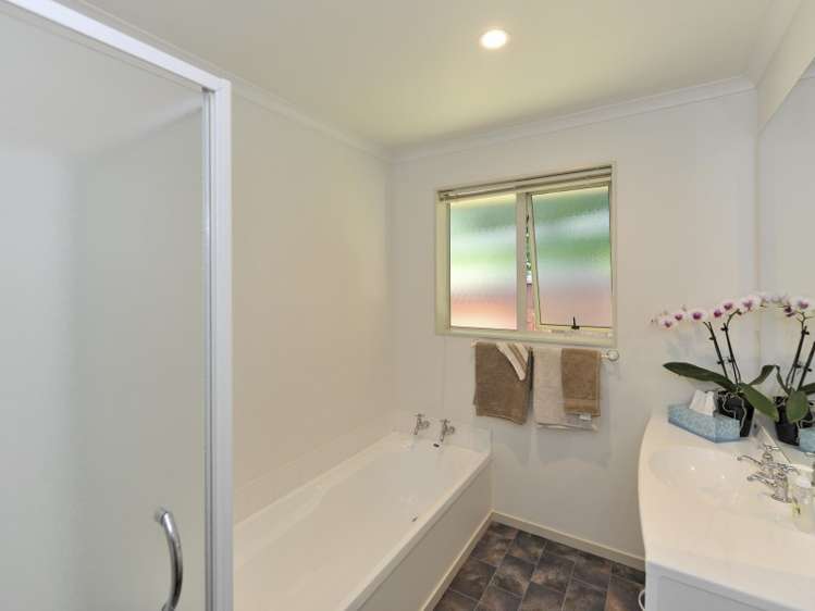 82 Fergusson Street Stoke_14