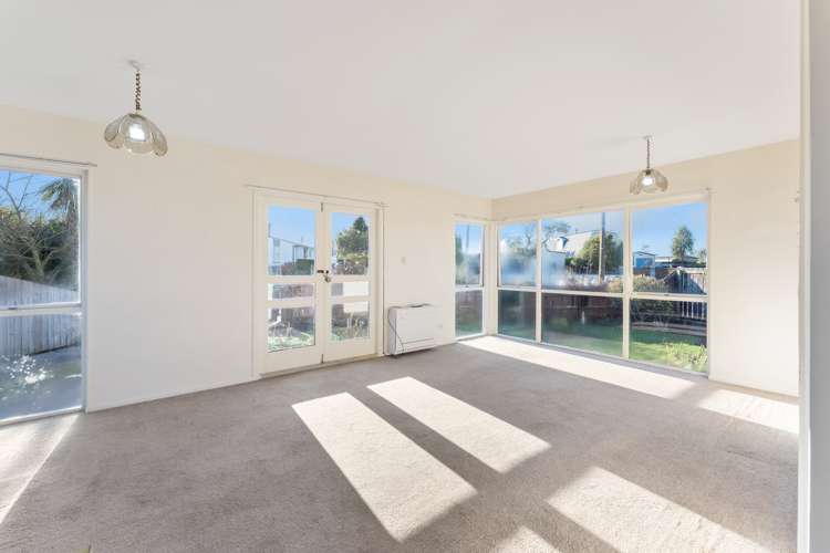 97 Dunns Avenue The Pines Beach_1