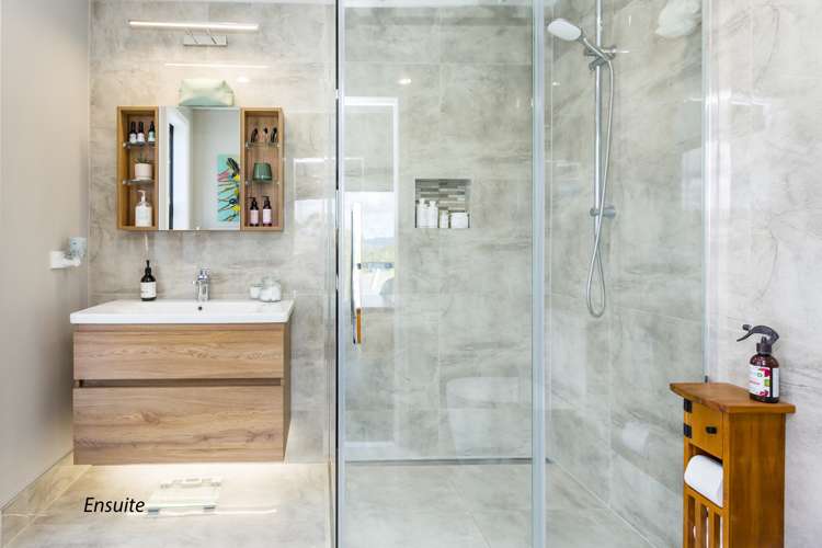 263 Fairview Drive Akatarawa_14