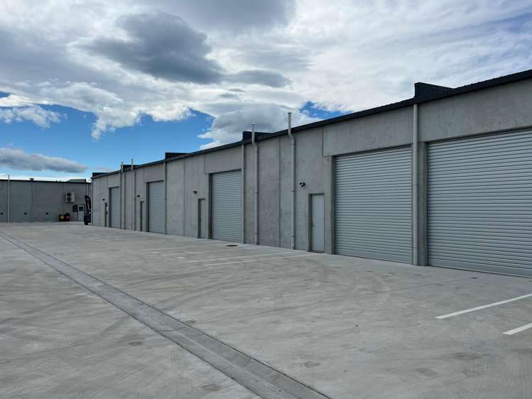 10/1 Lake Bryndwr Lane Burnside_11