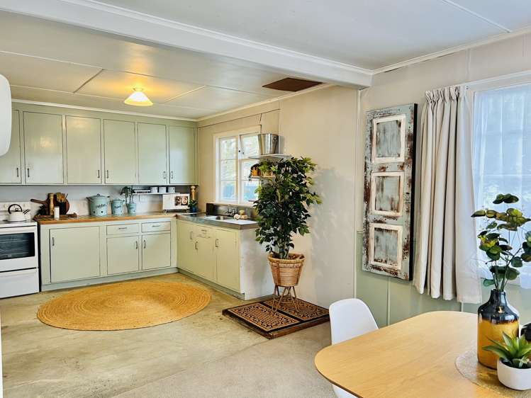 17 Thyra Street Dannevirke_3