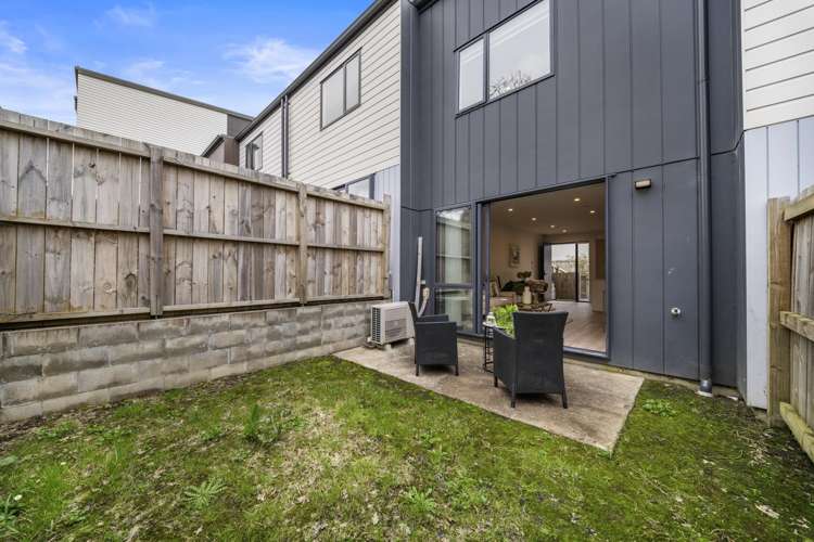 40 Clay Works Lane New Lynn_14