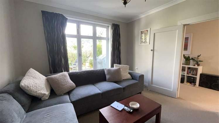 56 Delhi Crescent Khandallah_2