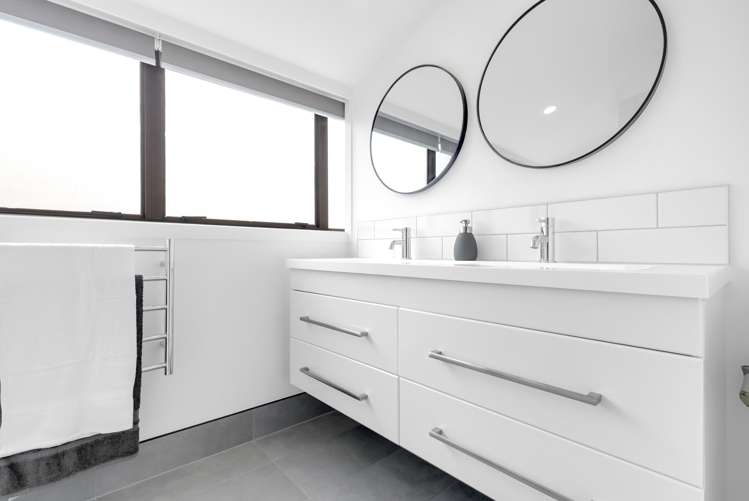 11 Marendellas Drive Bucklands Beach_26