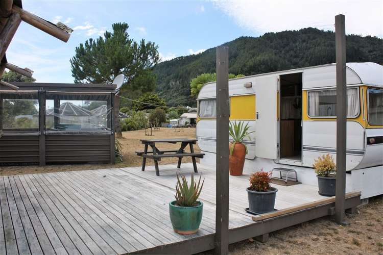 12 Parsons Dell Pauanui_4