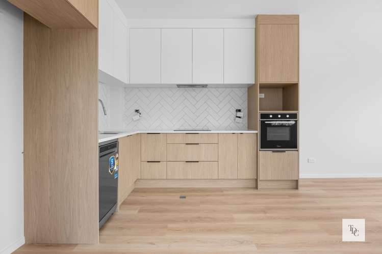 18 Waipaheke Crescent_1